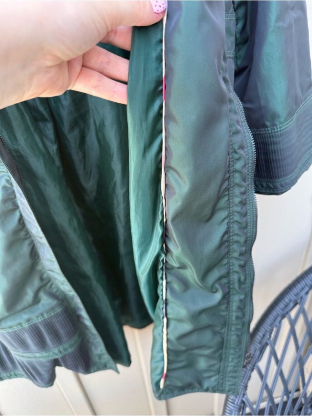 Burberry Green Lightweight Women’s Coat - Picture 4 of 8